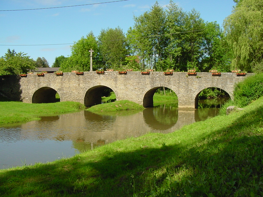 Genouilly - Pont Guye